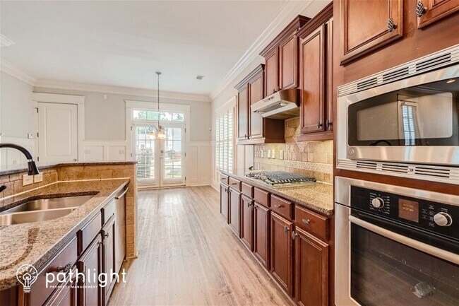 Foto del edificio - 3104 Nichols St