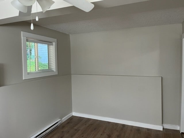 Photo du bâtiment - 1700 W Shawnigan Lake Rd