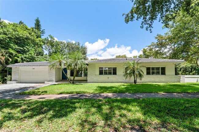 Building Photo - 601 Tibidabo Ave