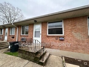 Building Photo - 1431 Huffman Ave