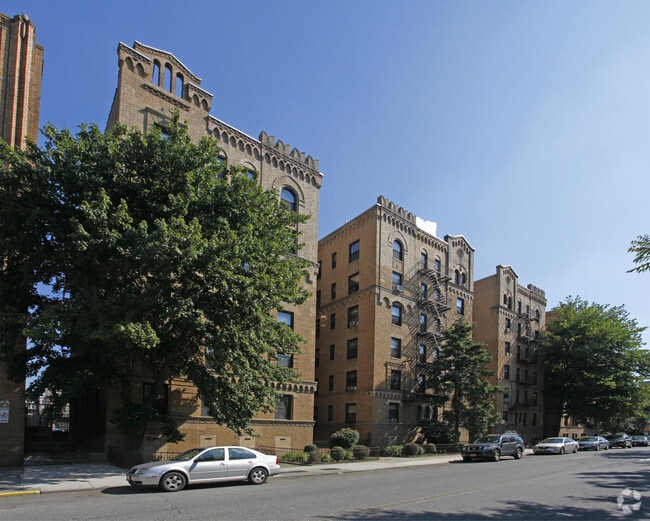 Nathaniel Hall - 486 Brooklyn