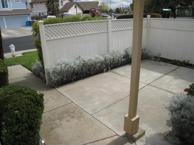 Building Photo - Short walk to Foxboro Elementary School an...