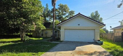 Building Photo - 5 Midway Ct