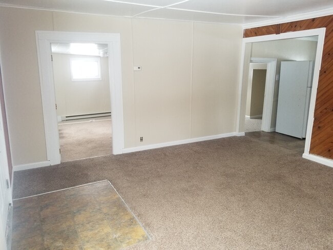 Building Photo - 2401 Leroy Caledonia Rd