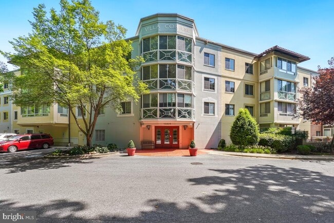 Foto del edificio - 14809 Pennfield Cir