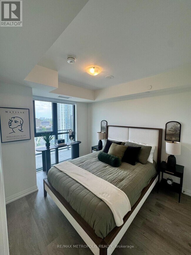 Photo du bâtiment - 325-2325 Yorkland Blvd