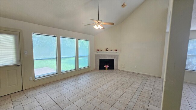 Foto del edificio - 21435 Park Mill Ln