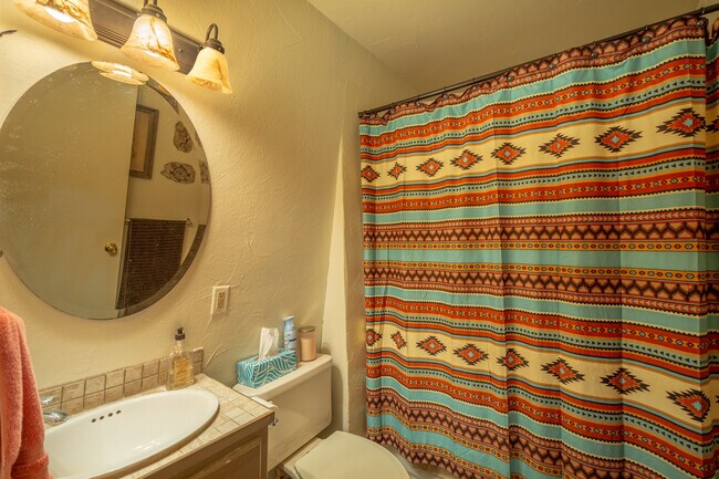 Building Photo - 318 Apache Trail