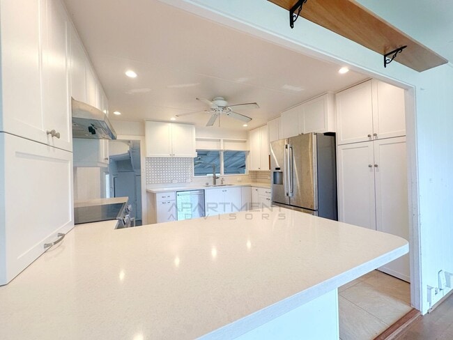 Building Photo - CHARMING 3 BD / 2 BA KAILUA HOME WITH LARG...