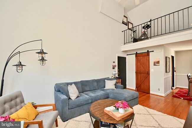 Foto del edificio - 3080 S Abingdon St