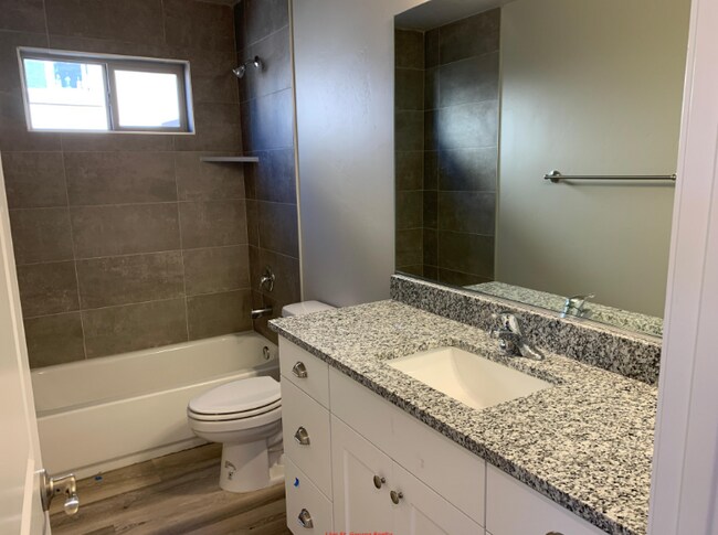 Foto del edificio - 508 N 480 W