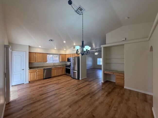 Foto del edificio - 3 Bedroom 2 Bathroom Home