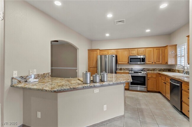 Foto del edificio - 778 Fairway Dr