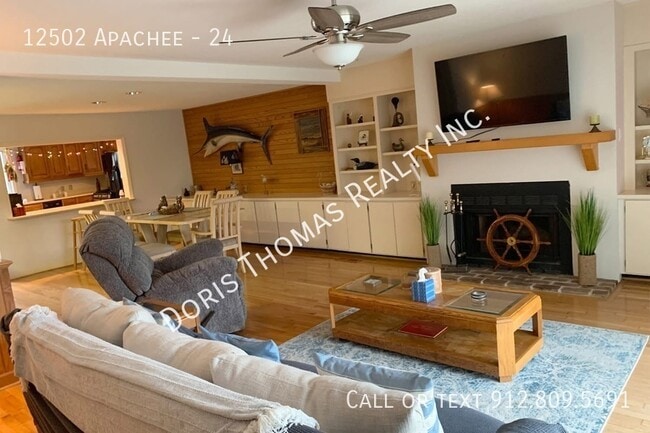 Building Photo - 12502 Apachee-24