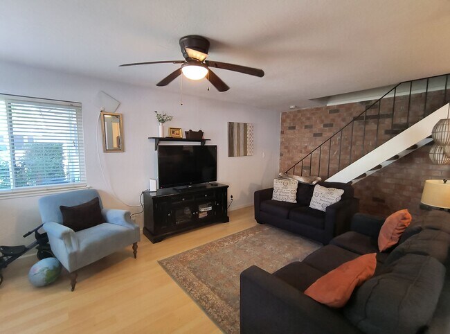 Foto del edificio - 263 Sharp Cir