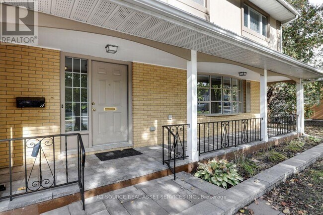 Photo du bâtiment - 1371 Kilborn Ave
