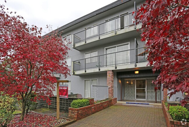 Photo du bâtiment - Lori Ann Apartments