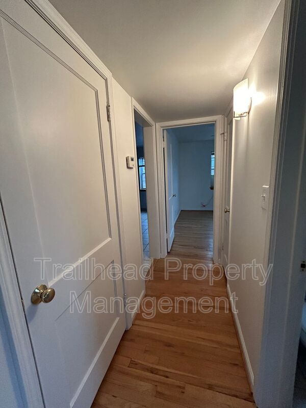 Foto del edificio - 320 E Gregory Blvd