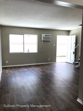 Foto del edificio - 8362 Whitaker St