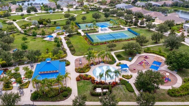Foto del edificio - 4720 Claremont Park Dr