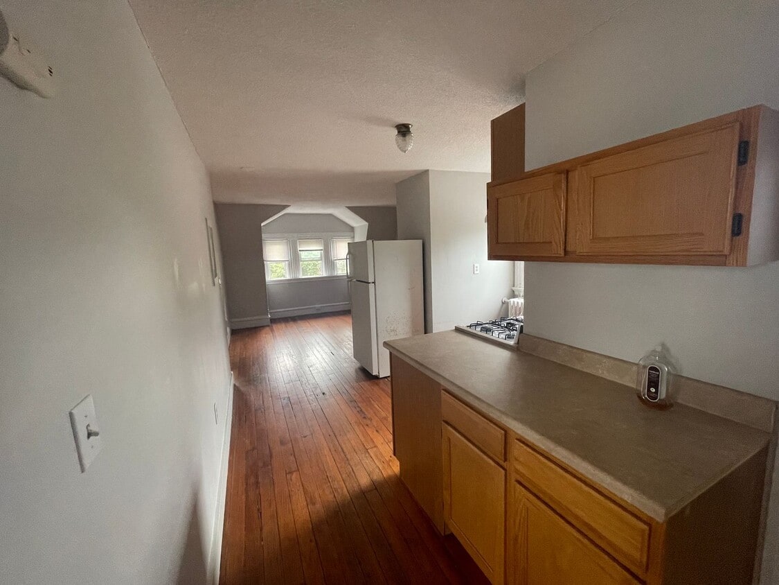 Photo - 65 Edgewood