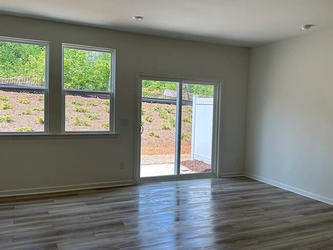 Photo - 169 Parker Ln (Mebane, NC) Townhome