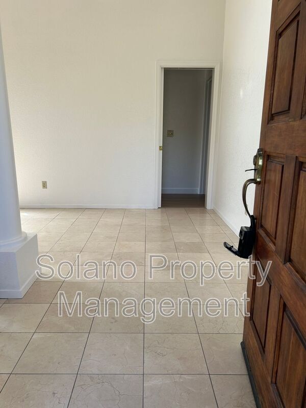 Foto del edificio - 1829 Nephi Dr