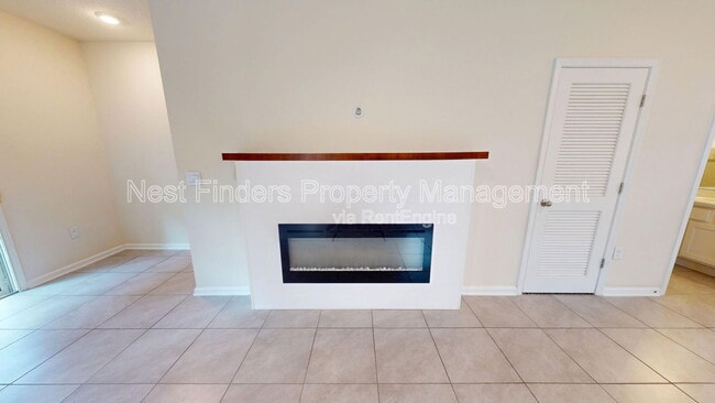 Building Photo - 7623 Legacy Trl