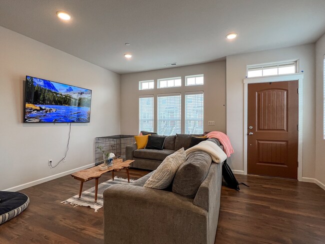 Foto del edificio - Modern Villebois Townhome with Quartz Kitc...