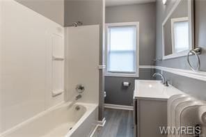 Building Photo - 1431 Hertel Ave