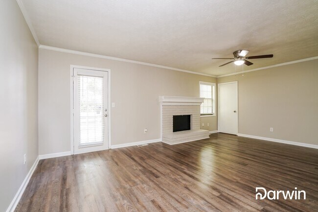 Building Photo - 5563 Pennybrook Ct, Stone Mountain, GA 30087