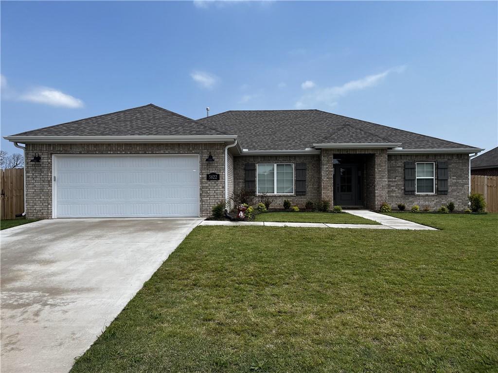 Foto principal - 5701 Lavender Ave
