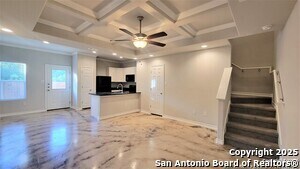 Foto del edificio - 8331 Breezy Cv