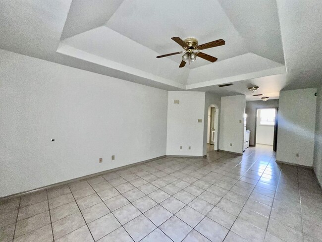 Building Photo - 507 Shiloh Dr