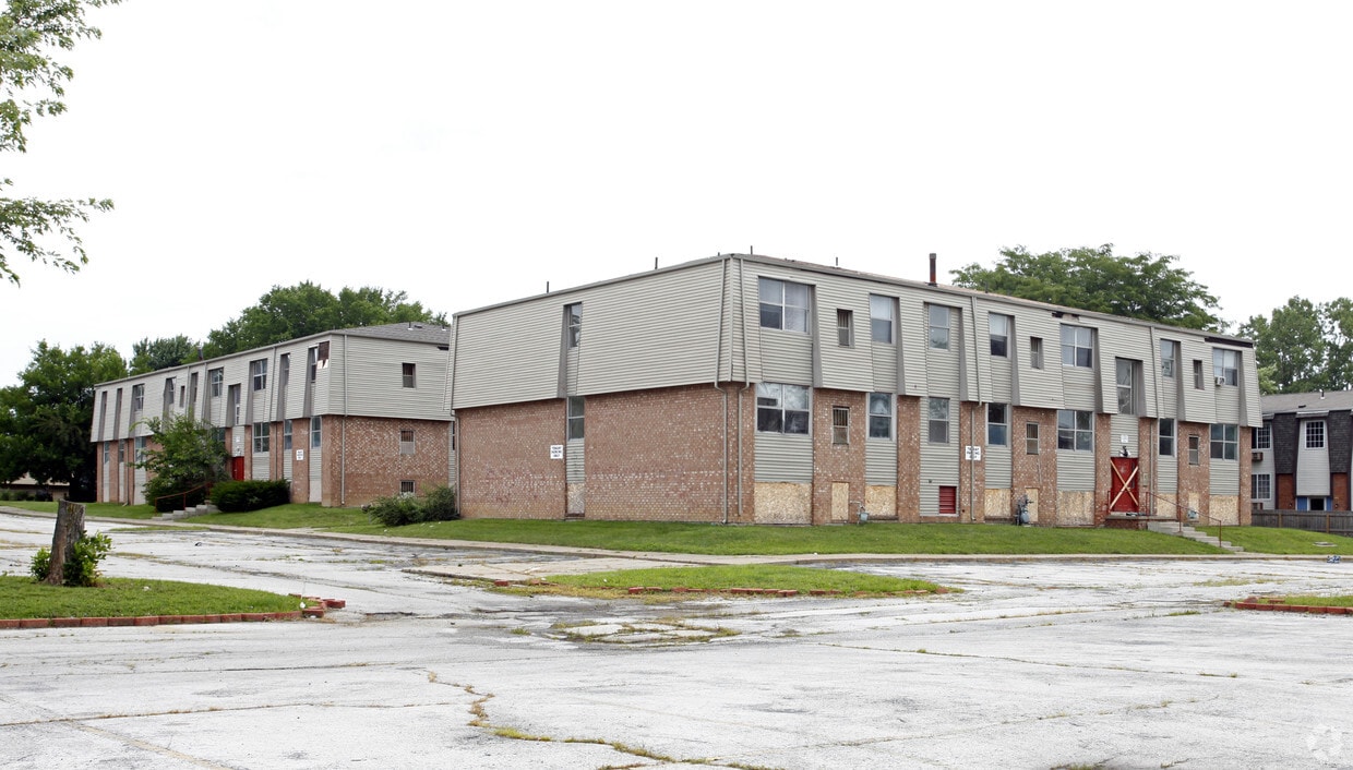 Bayview Apartments - Suder Point Luxury Apartments