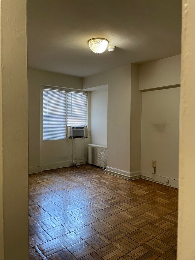 Q Street Apartments Apartments in Washington, DC