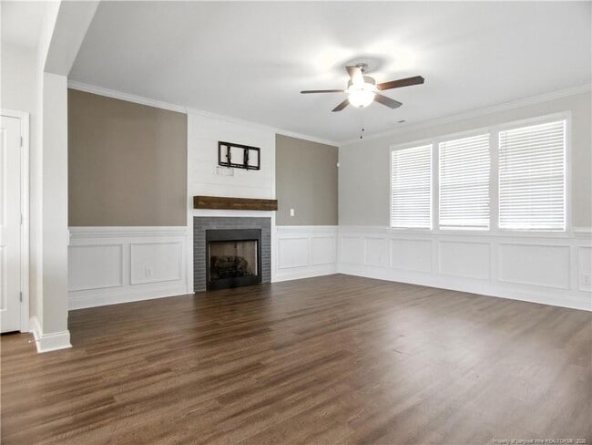 Foto del edificio - 5705 Stewart Rd