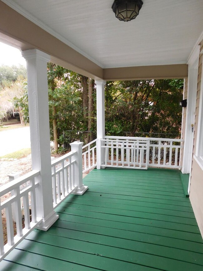 Foto del edificio - 611 Johnson St