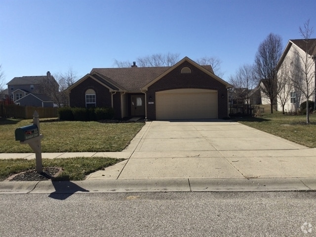 Building Photo - 851 Stardust Ct