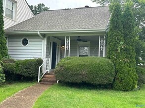 Building Photo - 3030 Dupree Dr SW