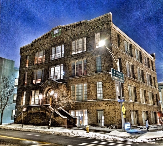 Building Photo - 42 S Washington St
