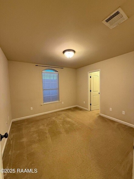 Foto del edificio - 309 Sun Ridge St