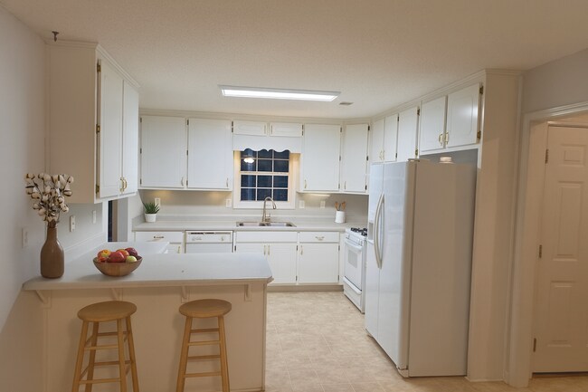 Building Photo - 264 Keller Dr