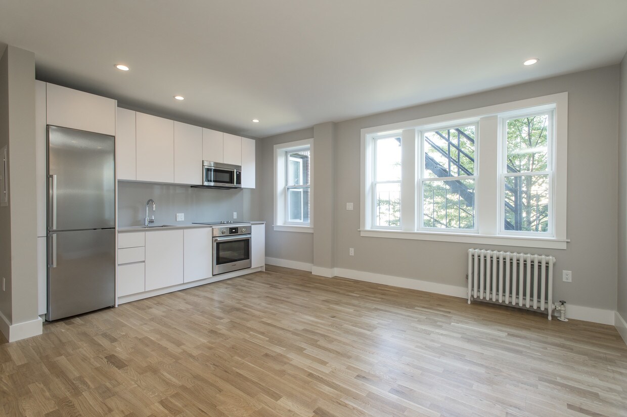 136-138 Highland Ave, Somerville, MA 02143