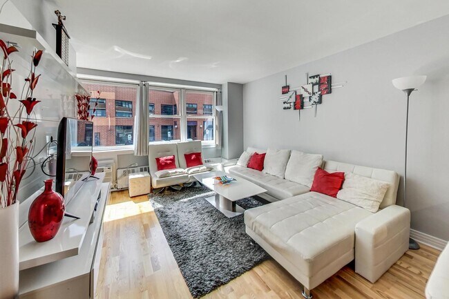 Foto del edificio - 2300 N Commonwealth Ave