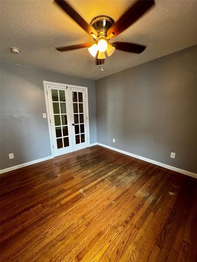 Foto del edificio - 94 Hardy Ln