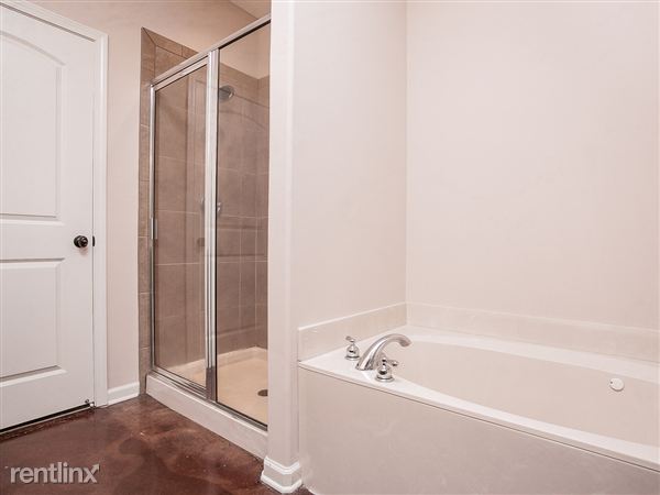 Foto del edificio - 4309 Markston Dr
