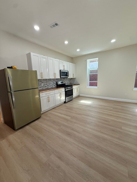 Foto del edificio - 4118 S Compton Ave