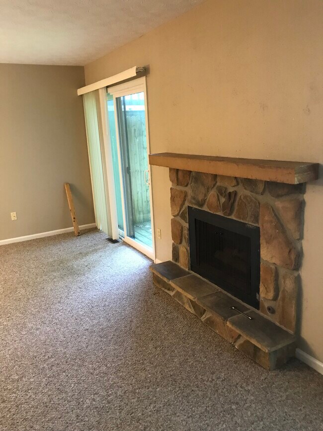 Hogar - 302 White Tail Way