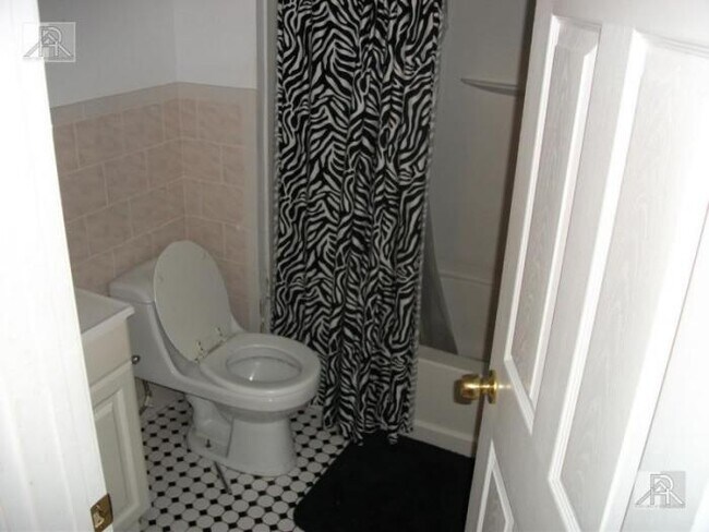 Building Photo - 0 bedroom in Brookline MA 02446